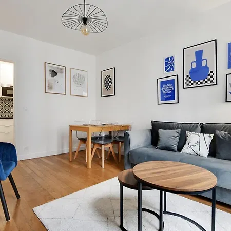 Spacieux -1bdr/4p -le Bas Montmartre Paris