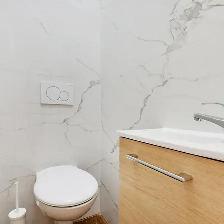 Spacieux -1bdr/4p -le Bas Montmartre *